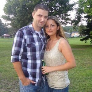 Meet your Posher, Amina